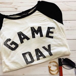 🤍🖤Game Day Graphic Baseball Tee🖤🤍